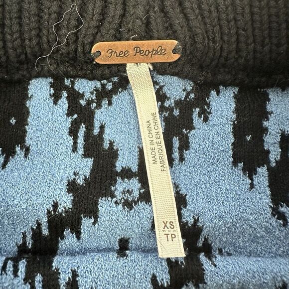 Free People Winter Skies Wallpaper Blue Black Tunic Sweater Dress Size XS L/S - Picture 8 of 12